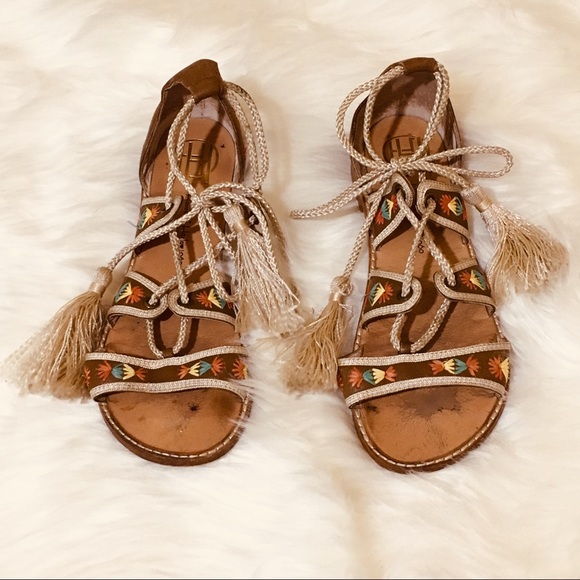 Anthropologie Shoes - Anthropologie House Of Harlow Tribal Pom Sandals!
